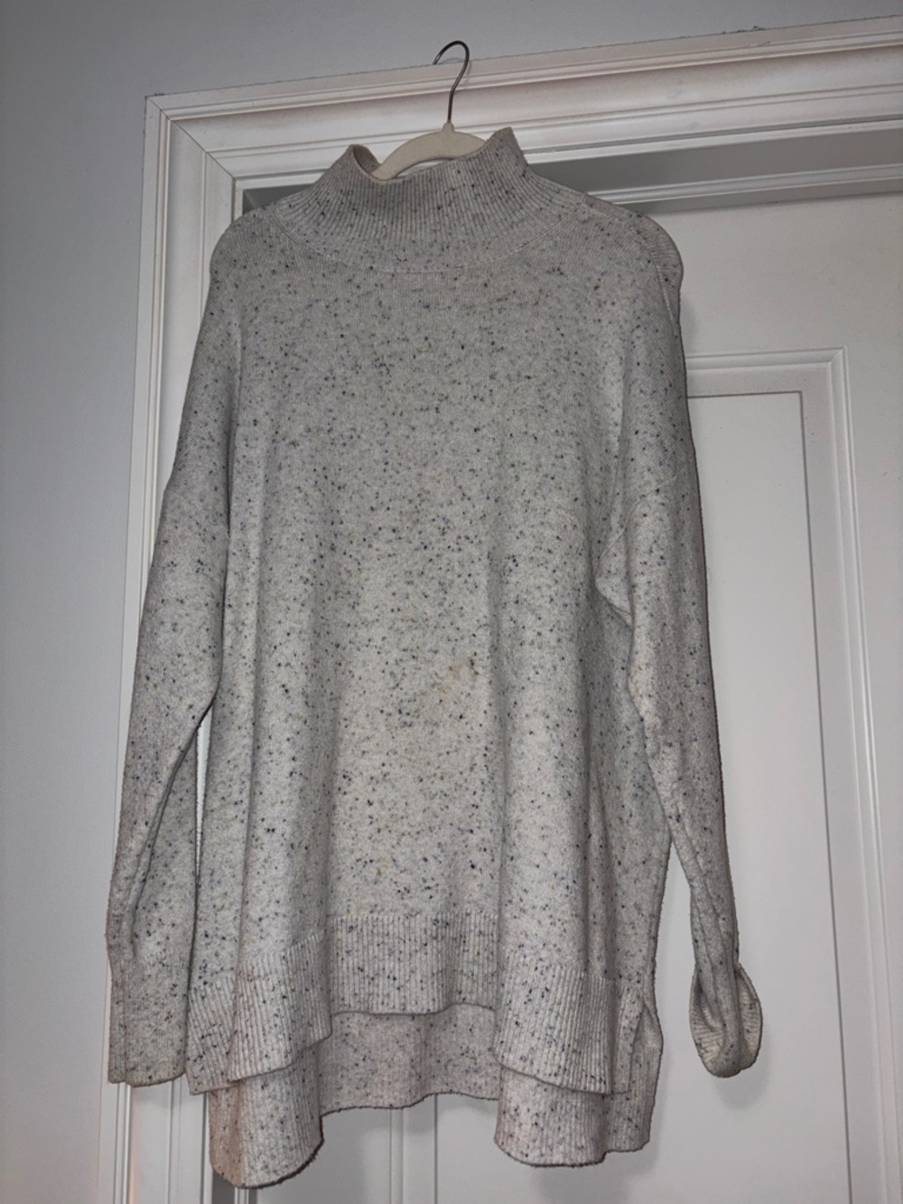 LOFT Speckled Cream Turtleneck Sweater